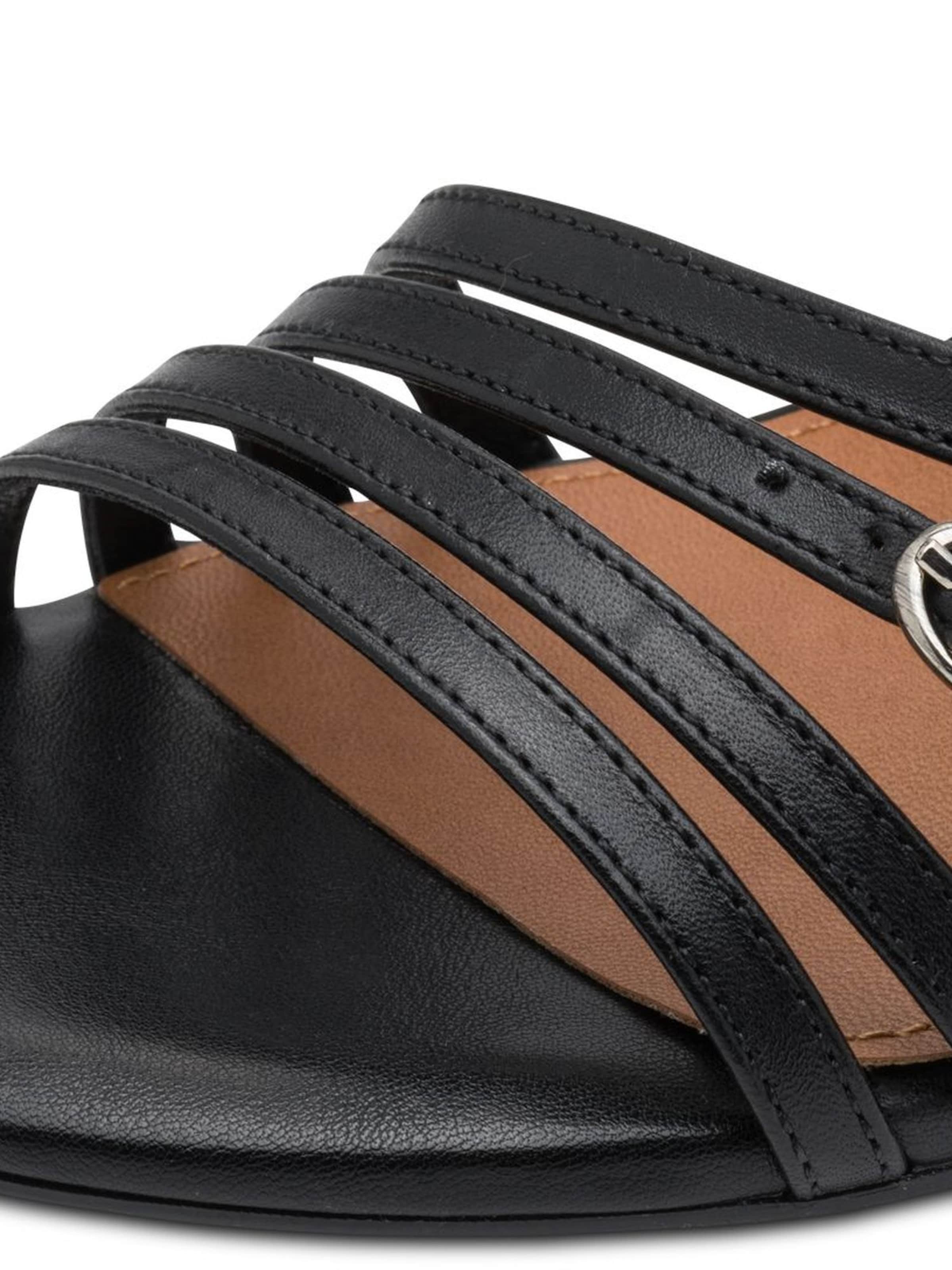 Sandales Tamaris en noir