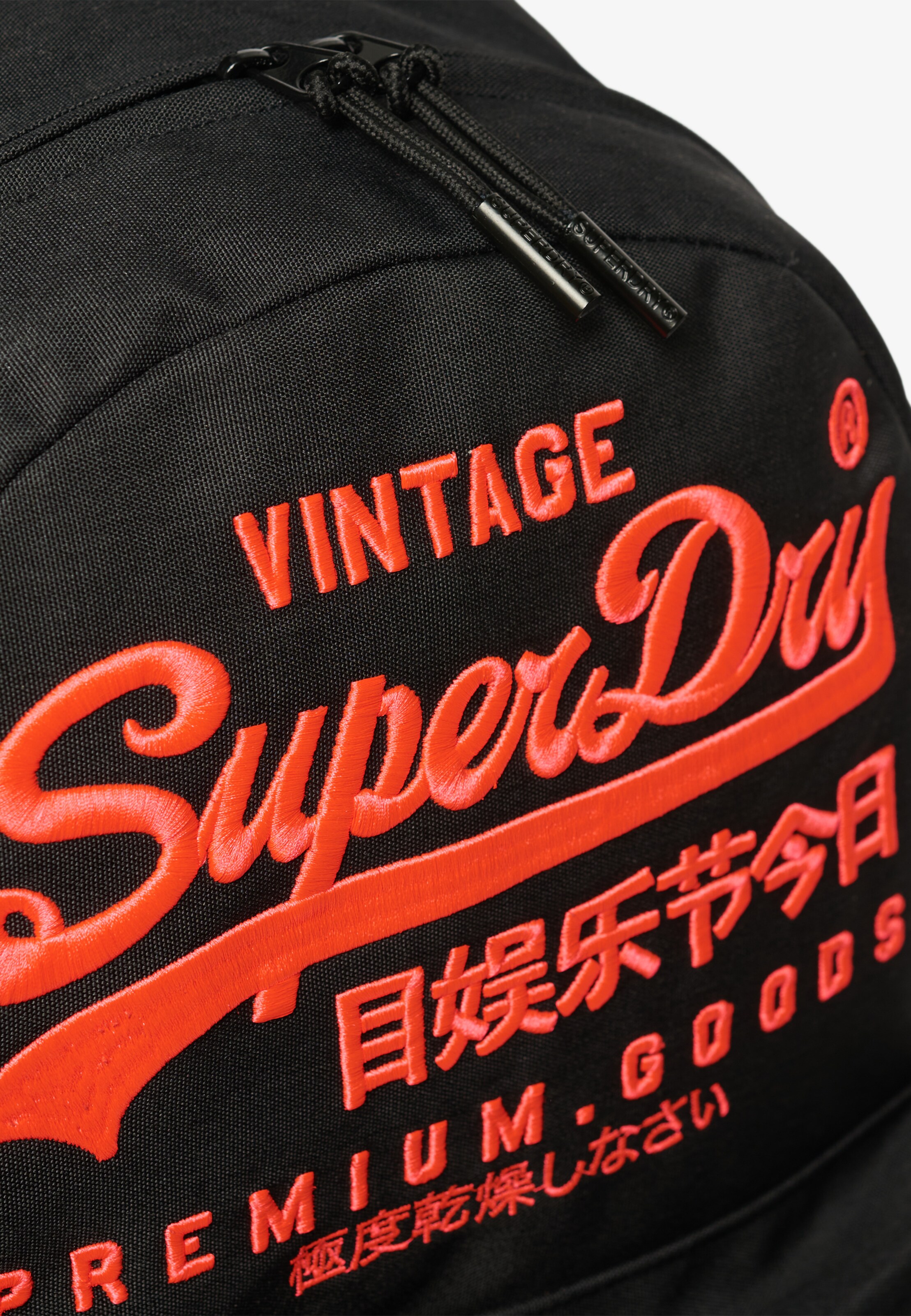 Sac à dos 'Heritage Montana' Superdry en noir