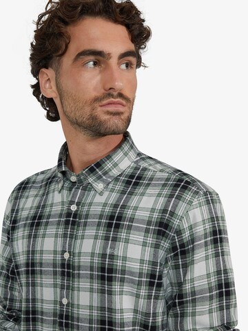 Coupe regular Chemise McGREGOR en vert