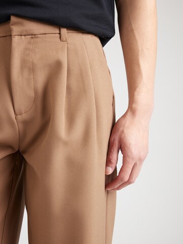 JACK & JONES Свободный крой Брюки-чинос в Коричневый