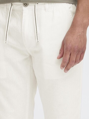 BLEND Tapered Trousers 'Lennik' in White