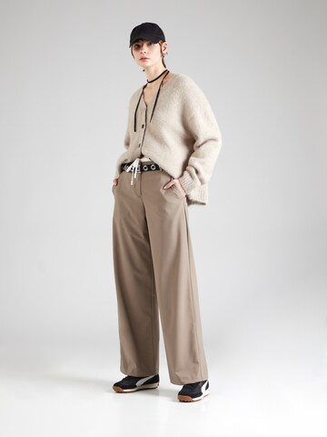 Cardigan oversize 'Emira' WEEKDAY en beige