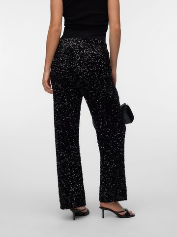 Wide leg Pantaloni 'VMBella' di VERO MODA in nero