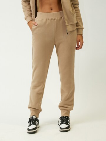 Influencer Tapered Hose in Beige: Vorderseite