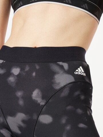 ADIDAS SPORTSWEAR Skinny Sporthose 'Hyperglam Printed' in Grau