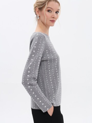 Passioni Sweater in Grey