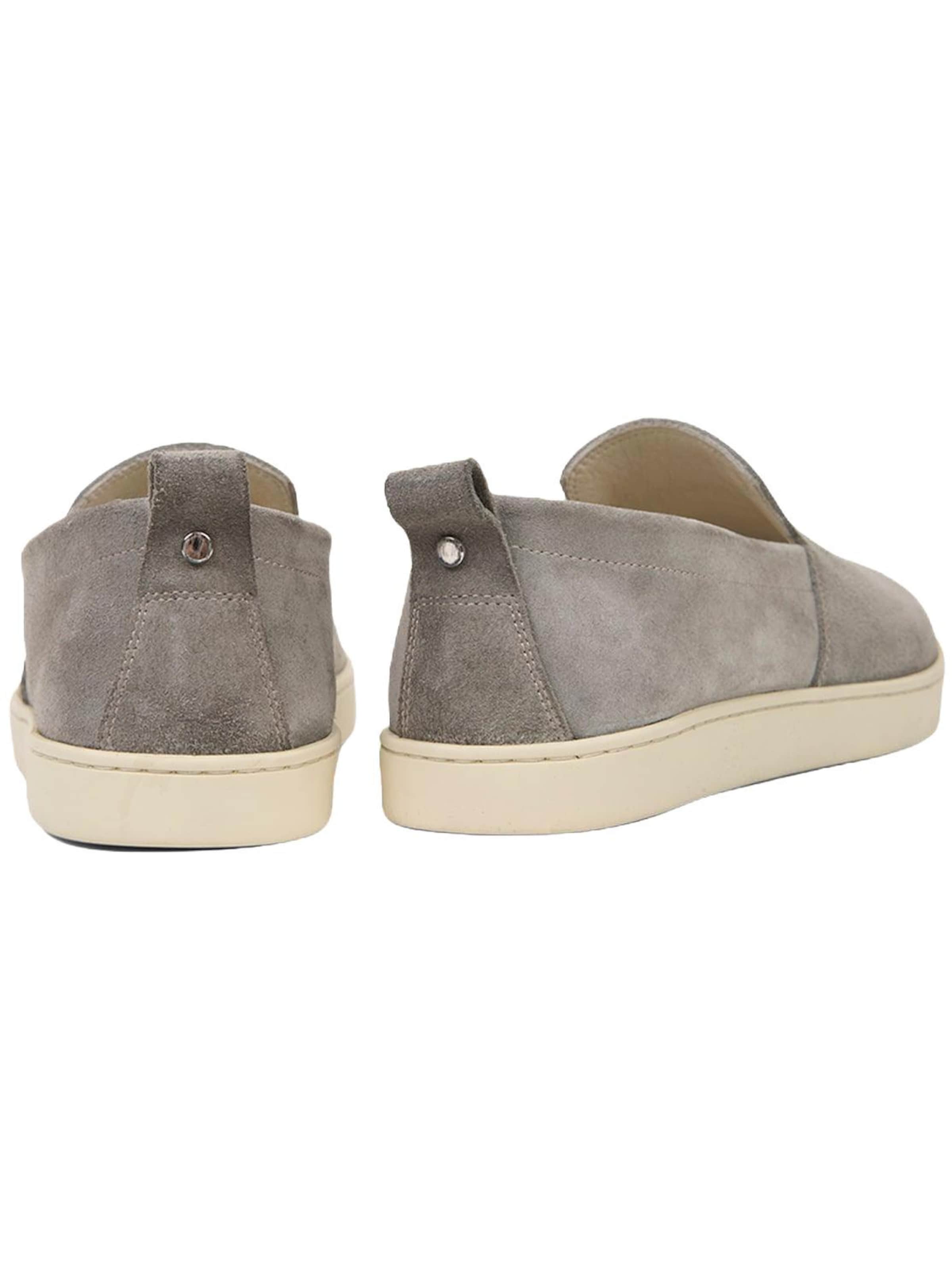 Desa Slip-ons in Grey