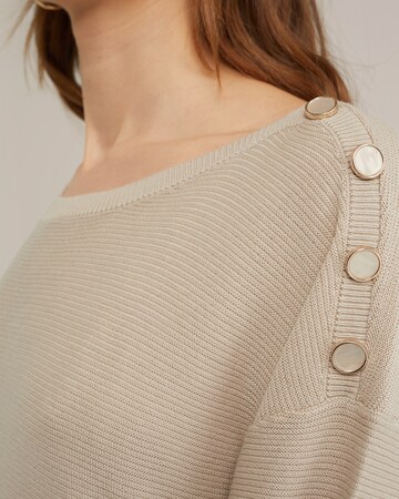 WE Fashion Sweater in Beige