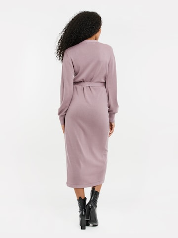 Threadbare Kleid in Pink
