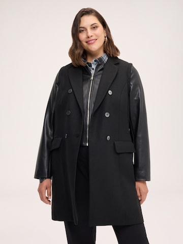 Cappotto di mezza stagione di Fiorella Rubino in nero