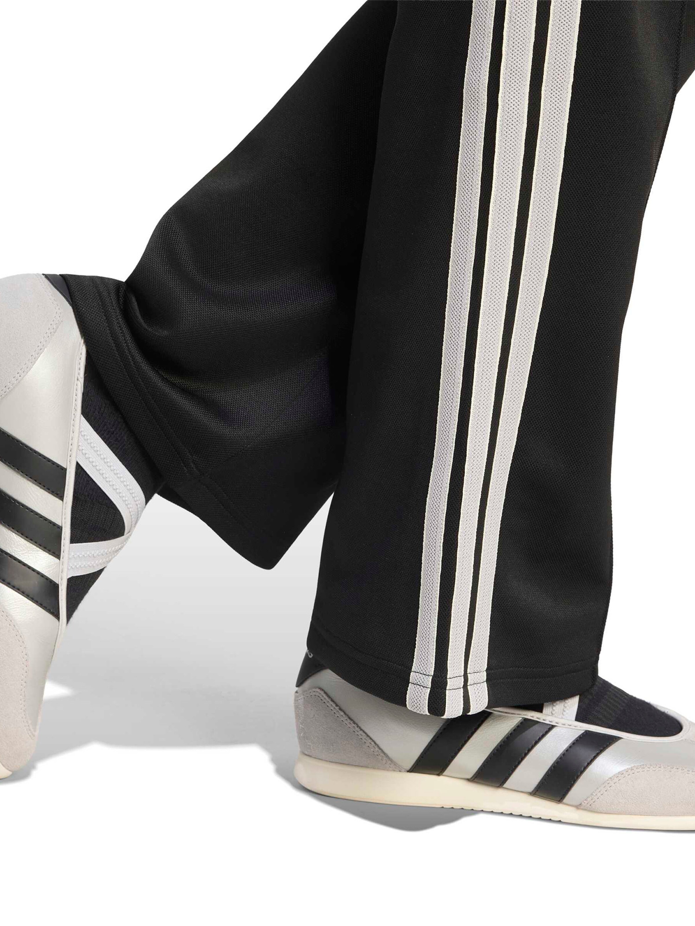 juoda ADIDAS SPORTSWEAR Standartinis Sportinės kelnės
