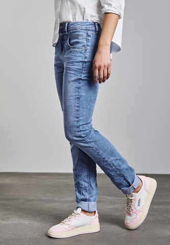 STREET ONE Regular Jeans in Blue: front