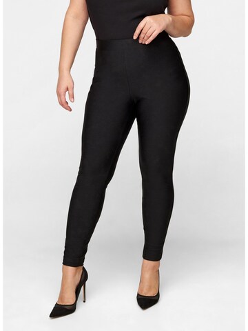 Zizzi Skinny Leggings - fekete: elől