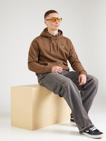 HOLLISTER - Sudadera en marrón