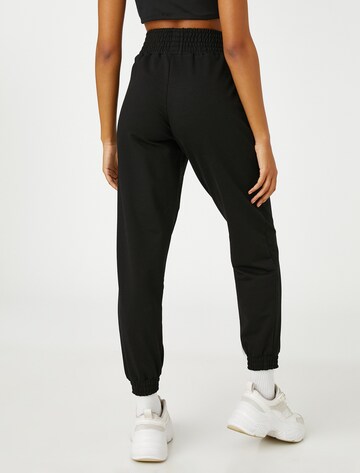 Koton Tapered Hose in Schwarz