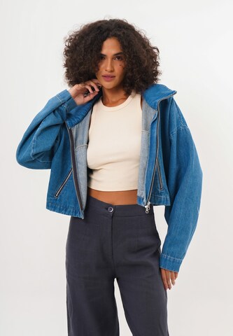 FRESHLIONS Tussenjas 'Juliana' in Blauw