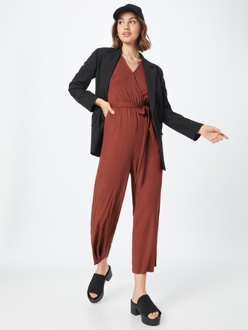 Tuta jumpsuit 'Cami' di ABOUT YOU in rosso