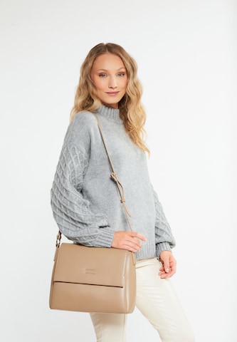 RISA Crossbody Bag in Beige: front