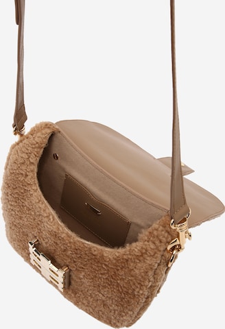 Riani Tasche in Beige