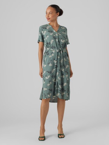 Vero Moda Petite - Vestido camisero 'VICA' en verde