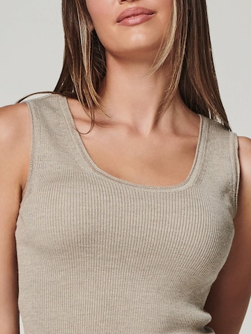 YOU LOOK PERFECT Hausanzug 'LOUNGEWEAR SET  - Cardigan Blossom & Top Blossom & Pants Bailey' in Grau