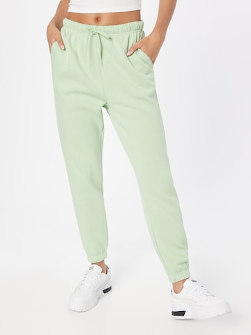 PIECES Tapered Broek 'CHILLI' in Groen: voorkant