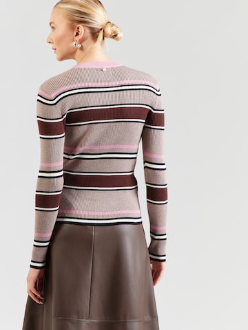 NÜMPH Svetr 'KALLIE' – pink