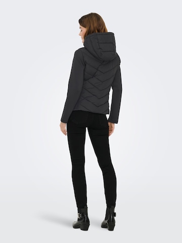 JDY - Chaqueta de entretiempo 'JDYReef' en negro