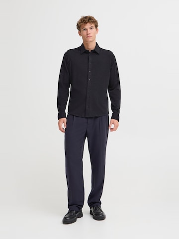 Coupe regular Chemise ' CFARKAN ' Casual Friday en noir