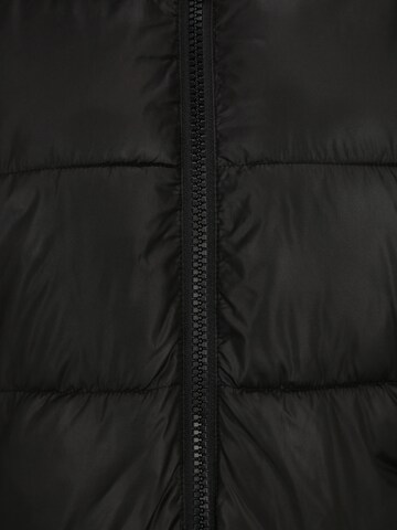 Vero Moda Petite Płaszcz zimowy w kolorze czarny