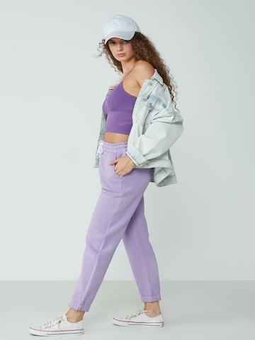 C&City Tapered Pijamahose in Lila