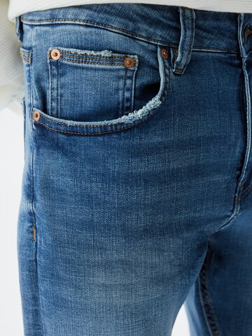 Skinny Jean Pull&Bear en bleu