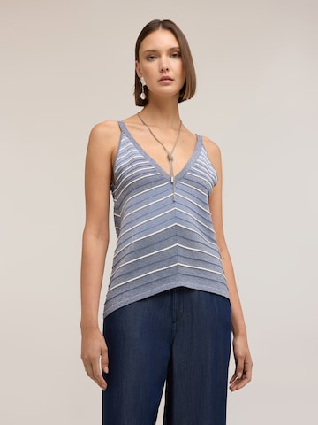 Pull-over MOTIVI en bleu : devant