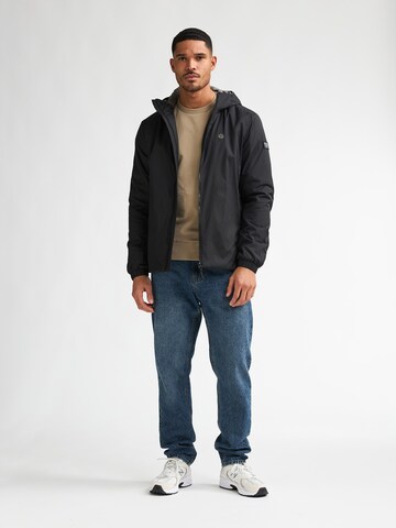 Petrol Industries Övergångsjacka i svart