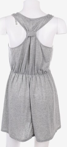 Charlotte Russe Kleid M in Grau