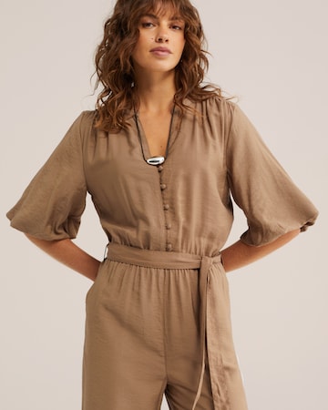 WE Fashion Jumpsuit i grå