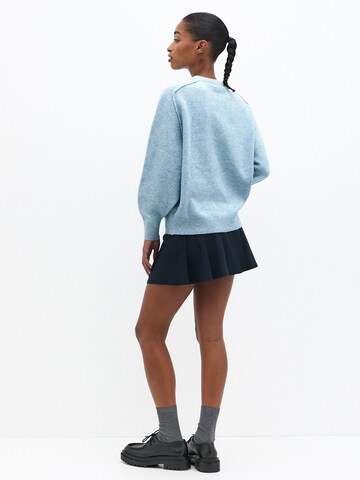 Pull&Bear Pullover in Blau