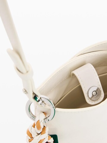 Desigual - Bolso de hombro en blanco