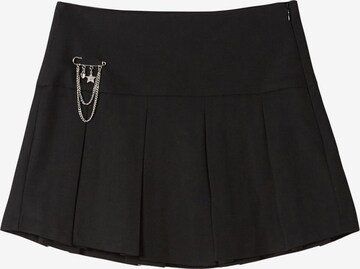 Bershka Skirt in Black: front