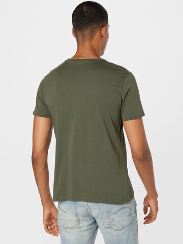 ALPHA INDUSTRIES - Camiseta en verde