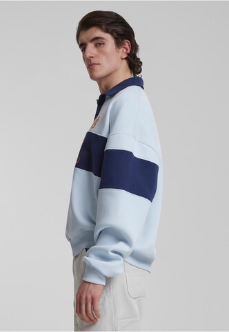 Prohibited Sweatshirt i blå