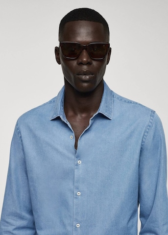 MANGO MAN Slim fit Button Up Shirt 'Chambre' in Blue