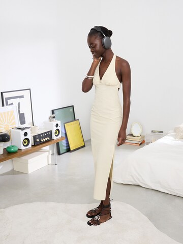 Robe d’été Bershka en jaune