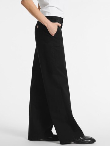 GUESS Loosefit Hose in Schwarz