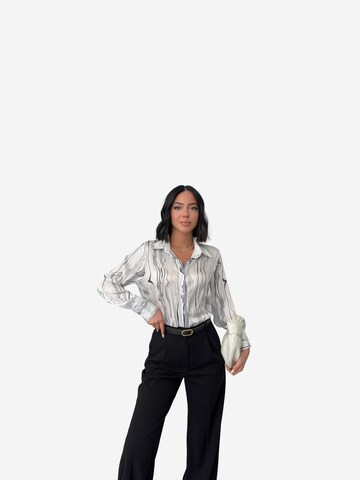 My fashion Pluus, värv valge: eest vaates