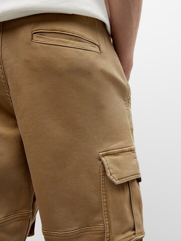 Pull&BearTapered Cargo hlače - smeđa boja