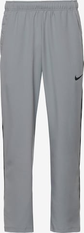 NIKE Loosefit Sporthose 'Team' in Grau: predná strana