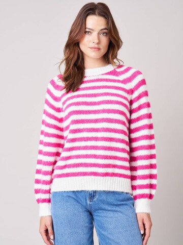 Deeluxe Sweater in Pink