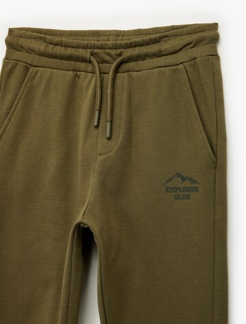 Koton Tapered Broek in Groen