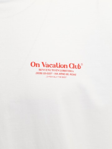 On Vacation Club T-Shirt 'Lobster Lovers' in Weiß